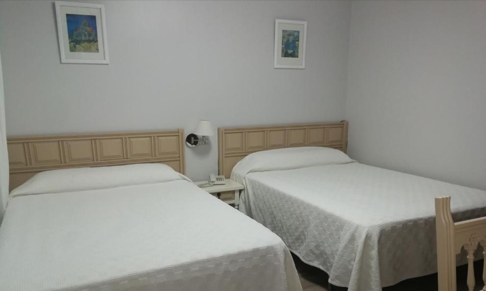 Hostal Antolin Redondela Eksteriør billede